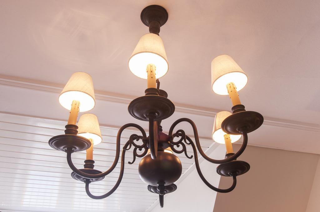 Bed & Breakfast De Schiedamse 3*